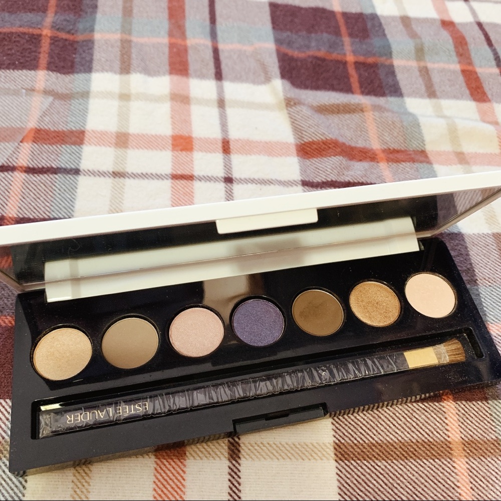 Estée Lauder eyeshadow